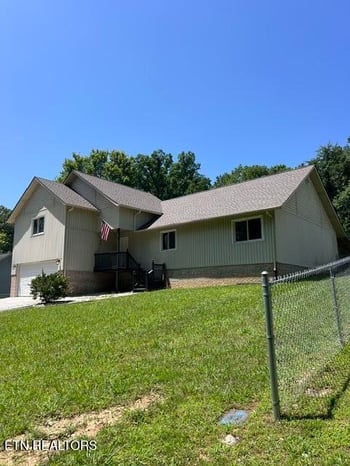 124 Mohawk Tr, Lafollette, TN 37766