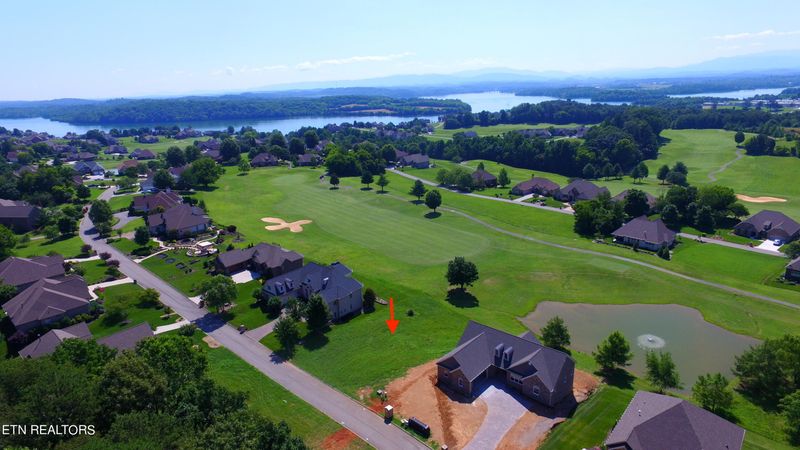 124 Osprey Cir, Vonore, TN 37885