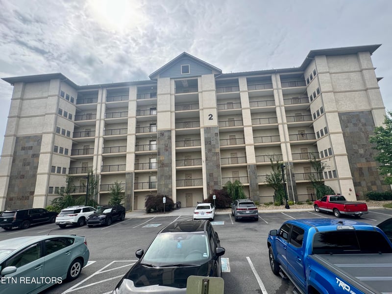 124 Plaza #2306, Pigeon Forge, TN 37863