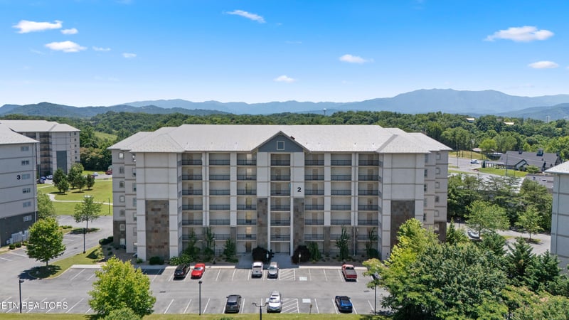 124 Plaza Dr #2105, Pigeon Forge, TN 37863