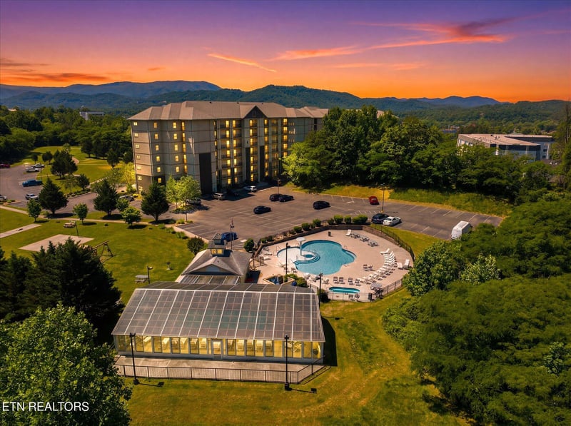 124 Plaza Dr #3205, Pigeon Forge, TN 37863