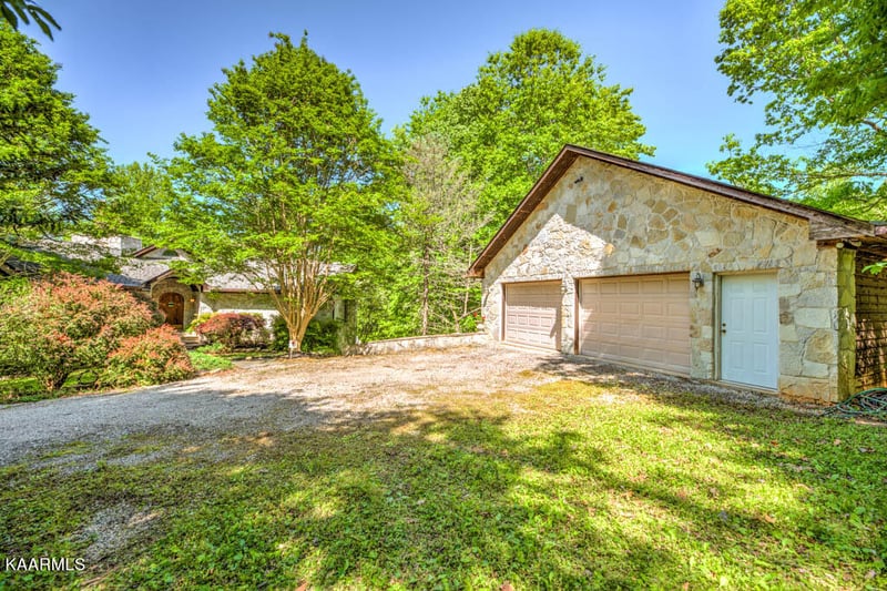 124 Squirrel Ln, Andersonville, TN 37705