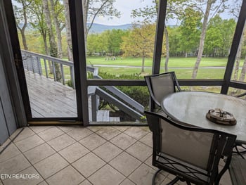 124 Sugarbush Cir, Crossville, TN 38558