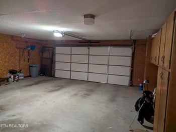 124 Sugarbush Cir, Crossville, TN 38558