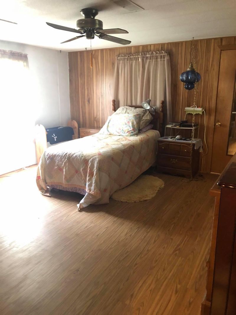 124 Swafford Rd, Harriman, TN 37748