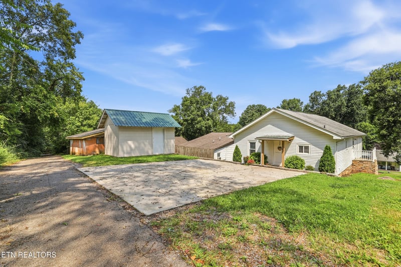 124 Wynn Ave, Knoxville, TN 37920