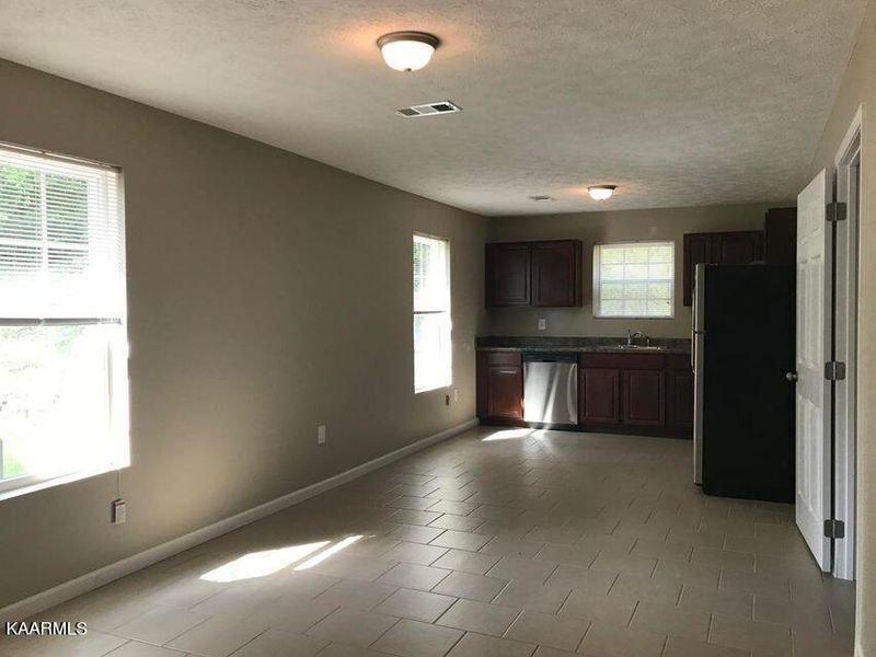 1240 Tramel Rd, Sevierville, TN 37862