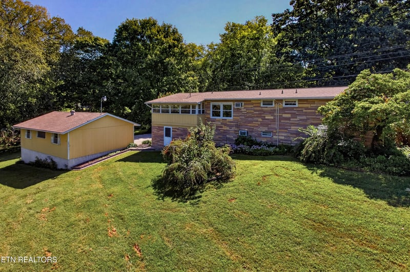 12401 Buttermilk Rd, Knoxville, TN 37932