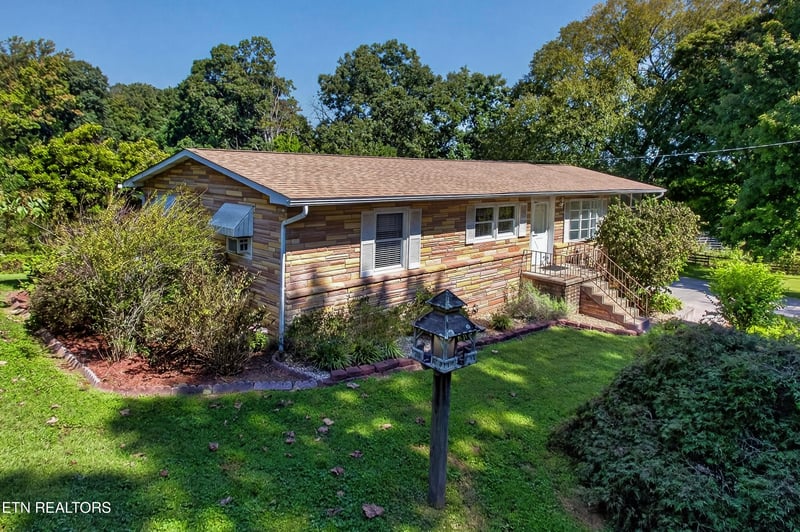 12401 Buttermilk Rd, Knoxville, TN 37932