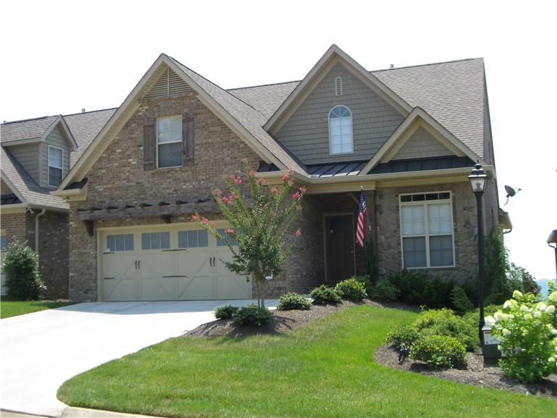 1241 Bishops View Ln, Knoxville, TN 37932