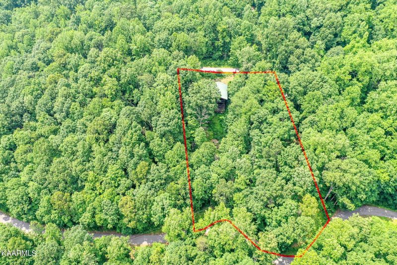 1241 Old Cades Cove Rd, Townsend, TN 37882