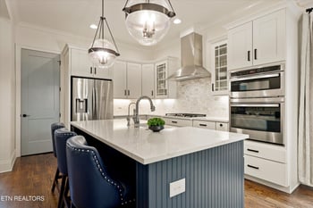 12424 English Laurel Ln, Farragut, TN 37934