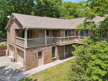 12425 Yarnell Rd, Knoxville, TN 37932