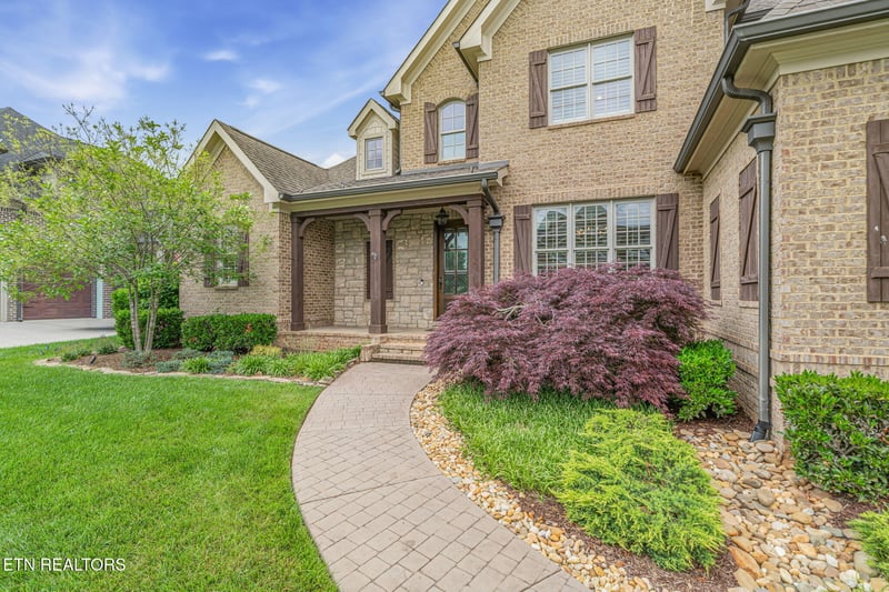 12427 Waterslea Ln, Knoxville, TN 37934