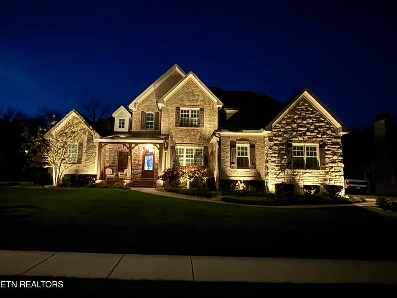 12427 Waterslea Ln, Knoxville, TN 37934
