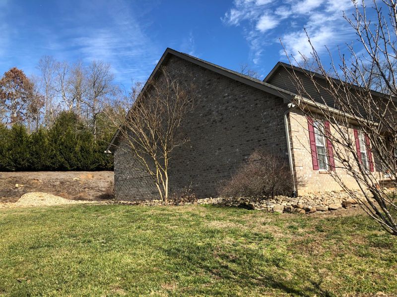 1243 Houston Springs Rd, Greenback, TN 37742