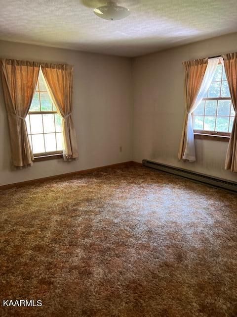 1243 Riggs Chapel Rd, Harriman, TN 37748