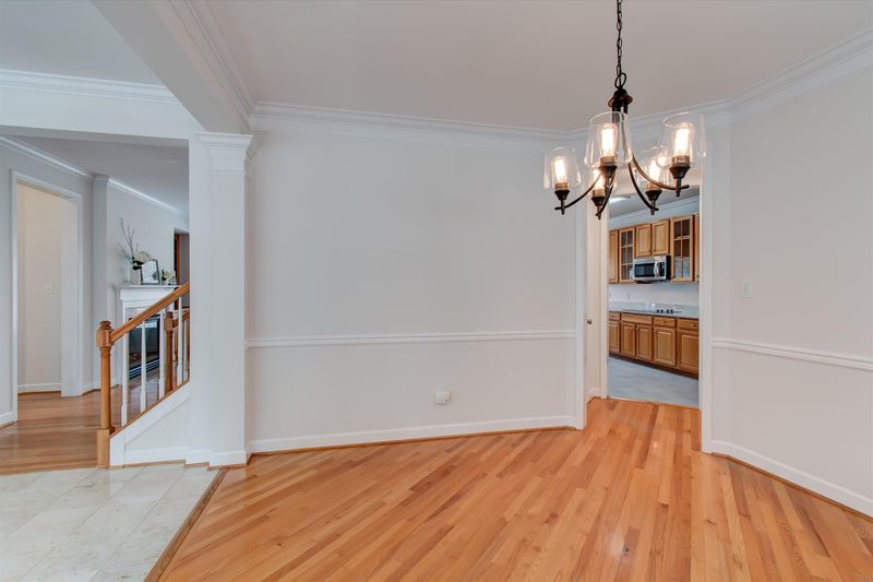 1243 Vale View Rd, Knoxville, TN 37922