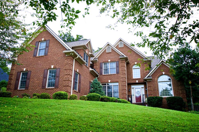12430 Comblain Rd, Knoxville, TN 37934