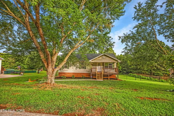 1245 Buford Ct, Greenback, TN 37742