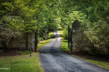 12459 Early Rd, Knoxville, TN 37922
