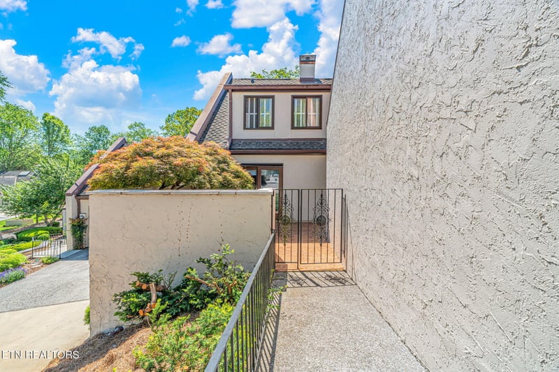 1246 Orleans Dr, Knoxville, TN 37919