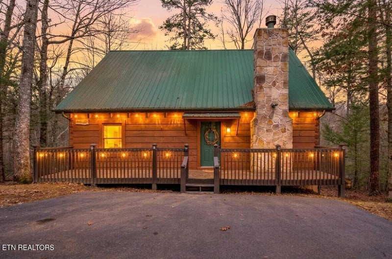 1247 Secona Way, Sevierville, TN 37876