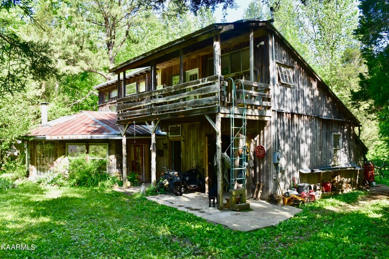 1249 Rocky Flats Rd, Cosby, TN 37722