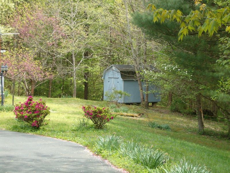 125 Allison Dr, Harriman, TN 37748