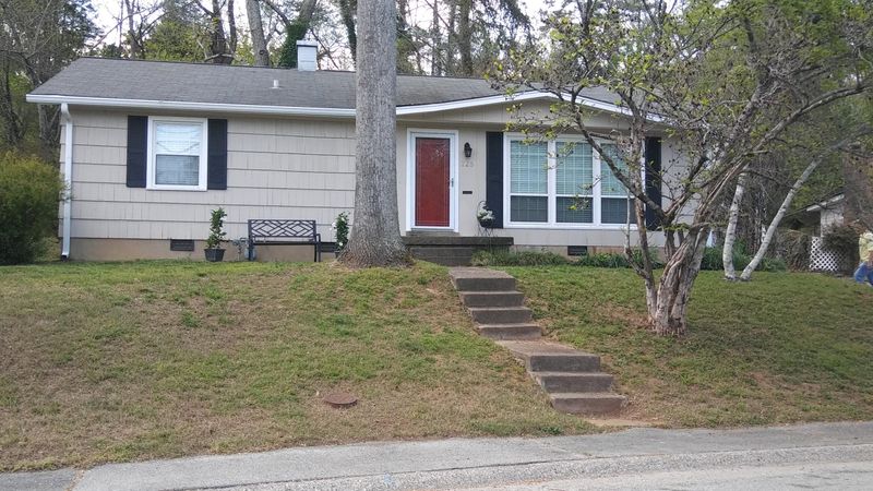 125 Arkansas Ave, Oak Ridge, TN 37830