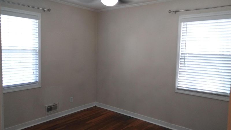 125 Arkansas Ave, Oak Ridge, TN 37830