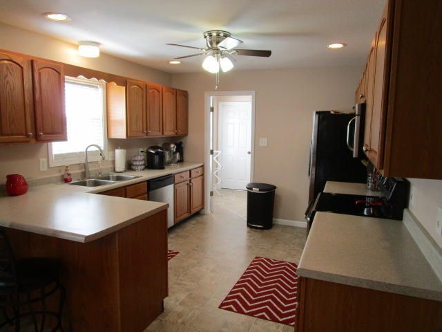 125 Borderline Dr, Blaine, TN 37709