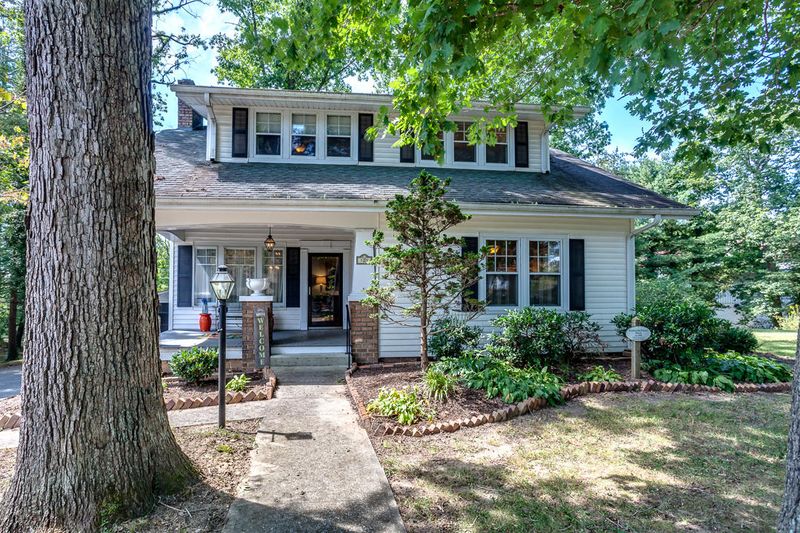 125 Cross St, Oneida, TN 37841