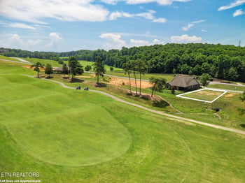 125 Driftwood Ln, Lenoir City, TN 37772