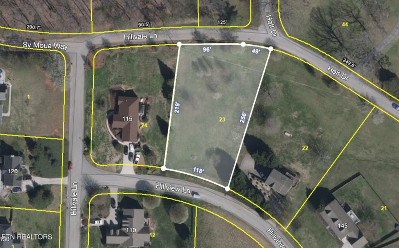 125 Hillview Ln, Loudon, TN 37774