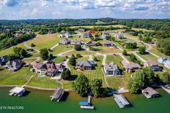 125 Indian Shadows Dr, Maryville, TN 37801
