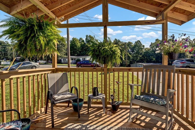 125 Loggers Ln, Clinton, TN 37716