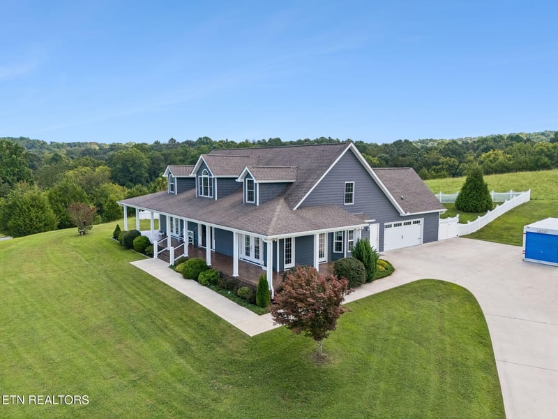 125 Marble View Dr, Kingston, TN 37763