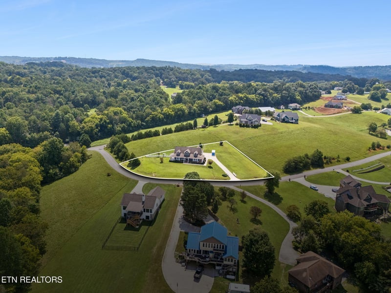 125 Marble View Dr, Kingston, TN 37763