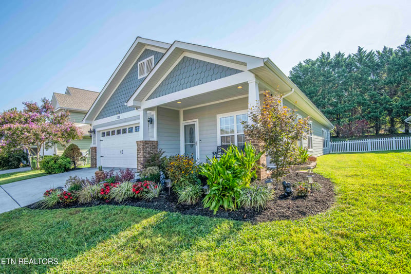 125 Mcneilly Cir, Maryville, TN 37803