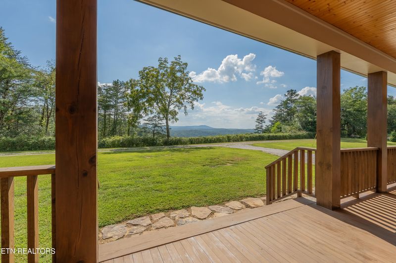 125 Old Gobey Rd, Wartburg, TN 37887
