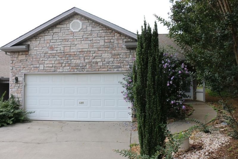 125 Peartree Ln, Loudon, TN 37774
