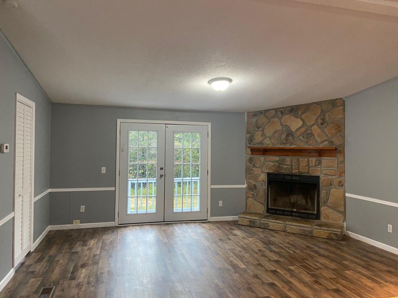 125 Rose Cir, Kingston, TN 37763