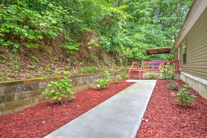 125 Rw Long Ln, Clinton, TN 37716