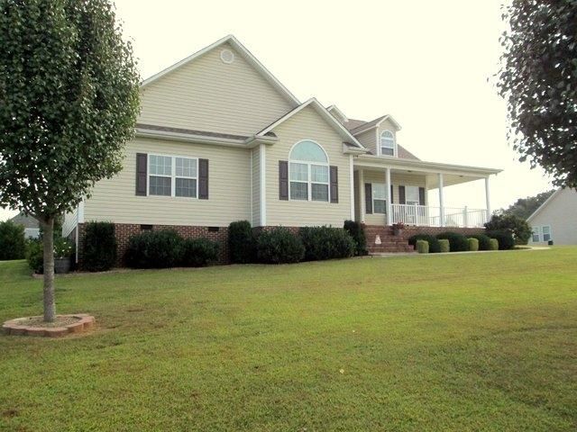 125 Springbrooke Dr, Madisonville, TN 37354