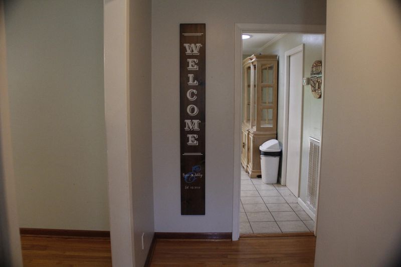 125 Walnut St, Harriman, TN 37748