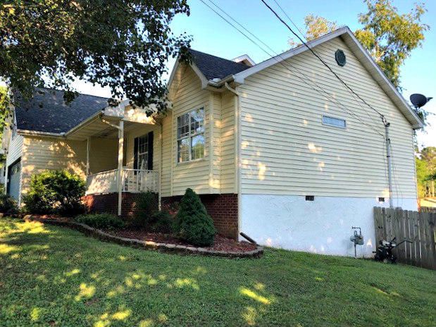 1250 Amber Ln, Sevierville, TN 37862