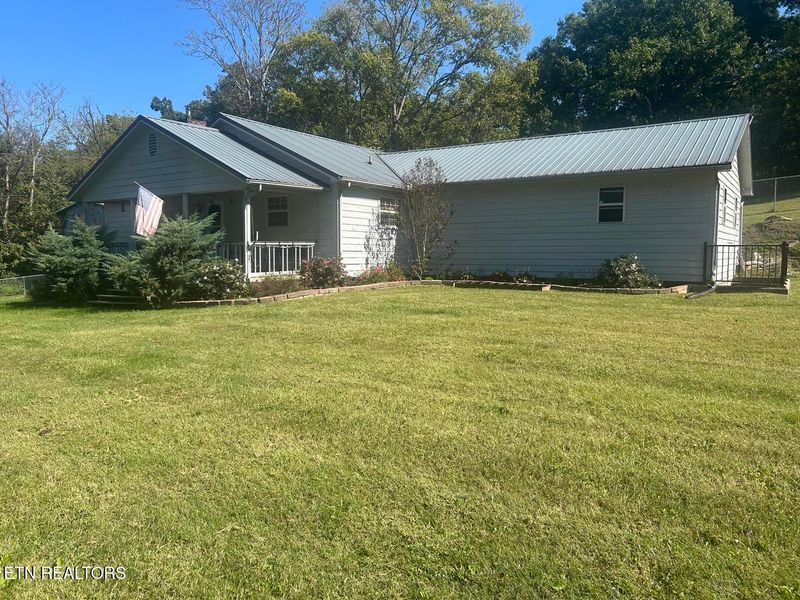 1250 River Rd, Morristown, TN 37813