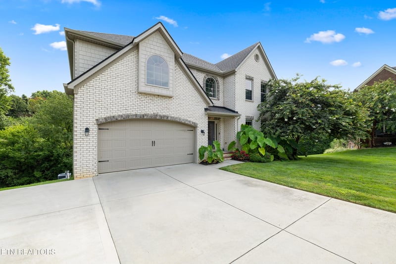 12502 Pine Thicket Ln, Knoxville, TN 37922