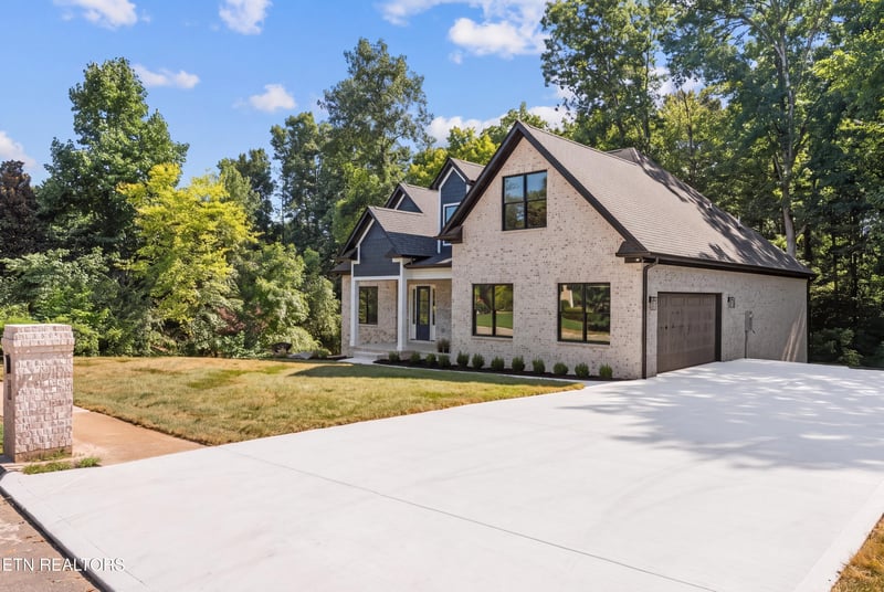 12507 Comblain Rd, Knoxville, TN 37934